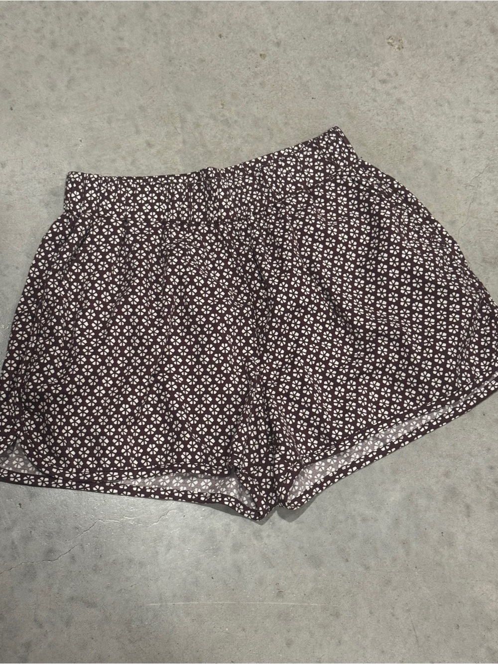 Women’s Floral Print Elastic Waist Shorts - Brown/White